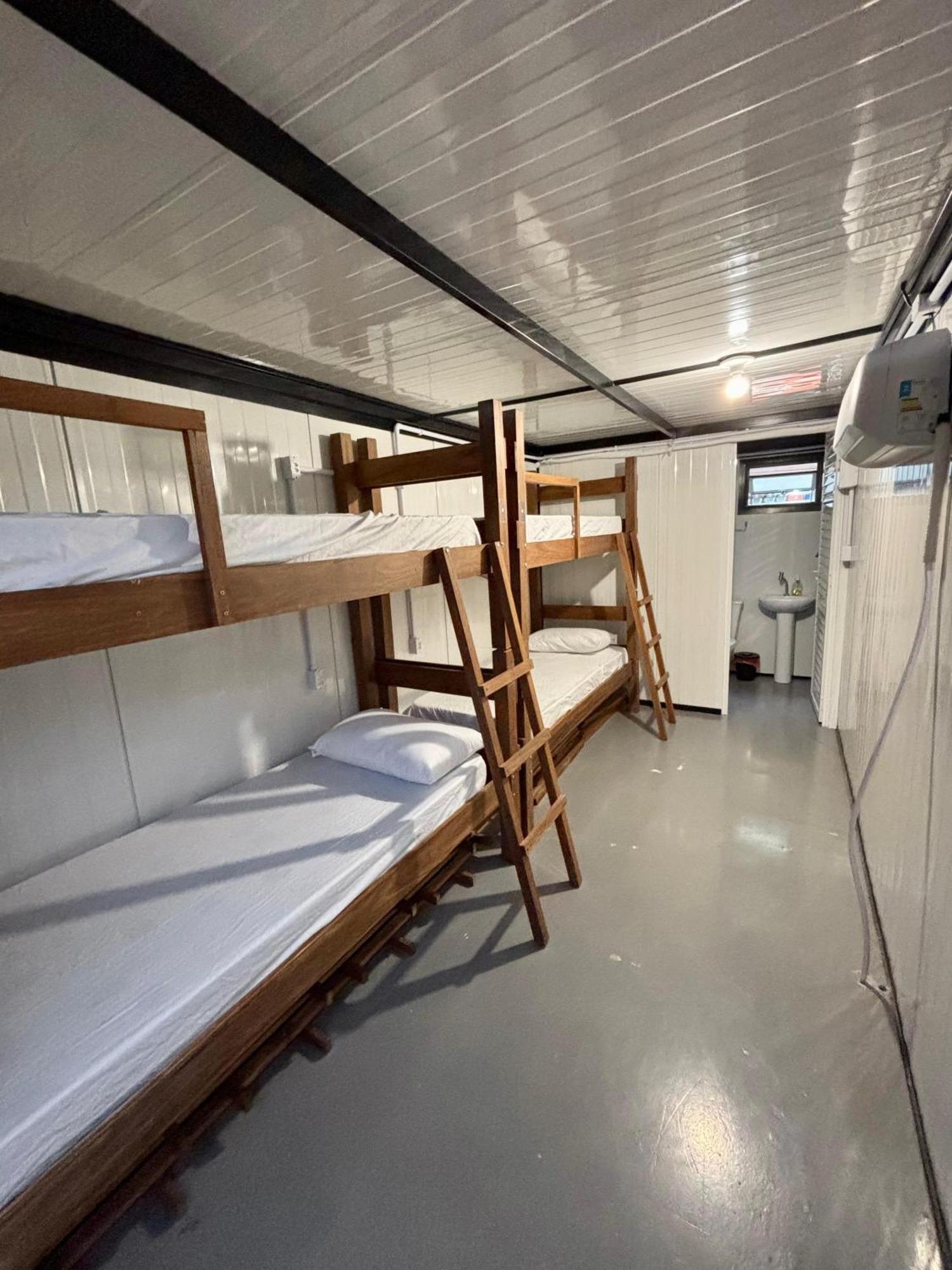 Sea Wolf Hostel - Lagoa Da Conceicao Florianópolis Zewnętrze zdjęcie